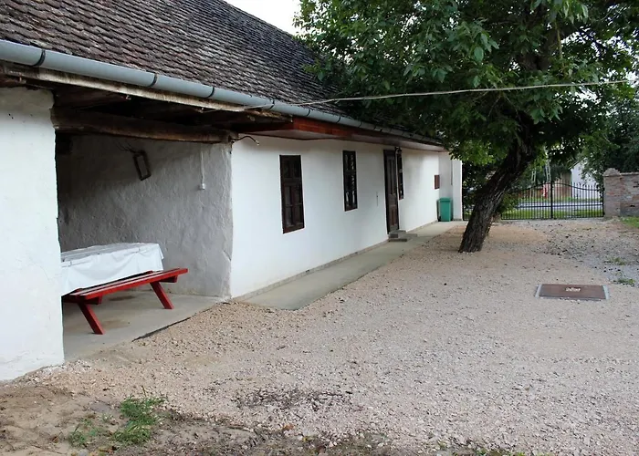 Semesterbostad Retro Vendeghaz